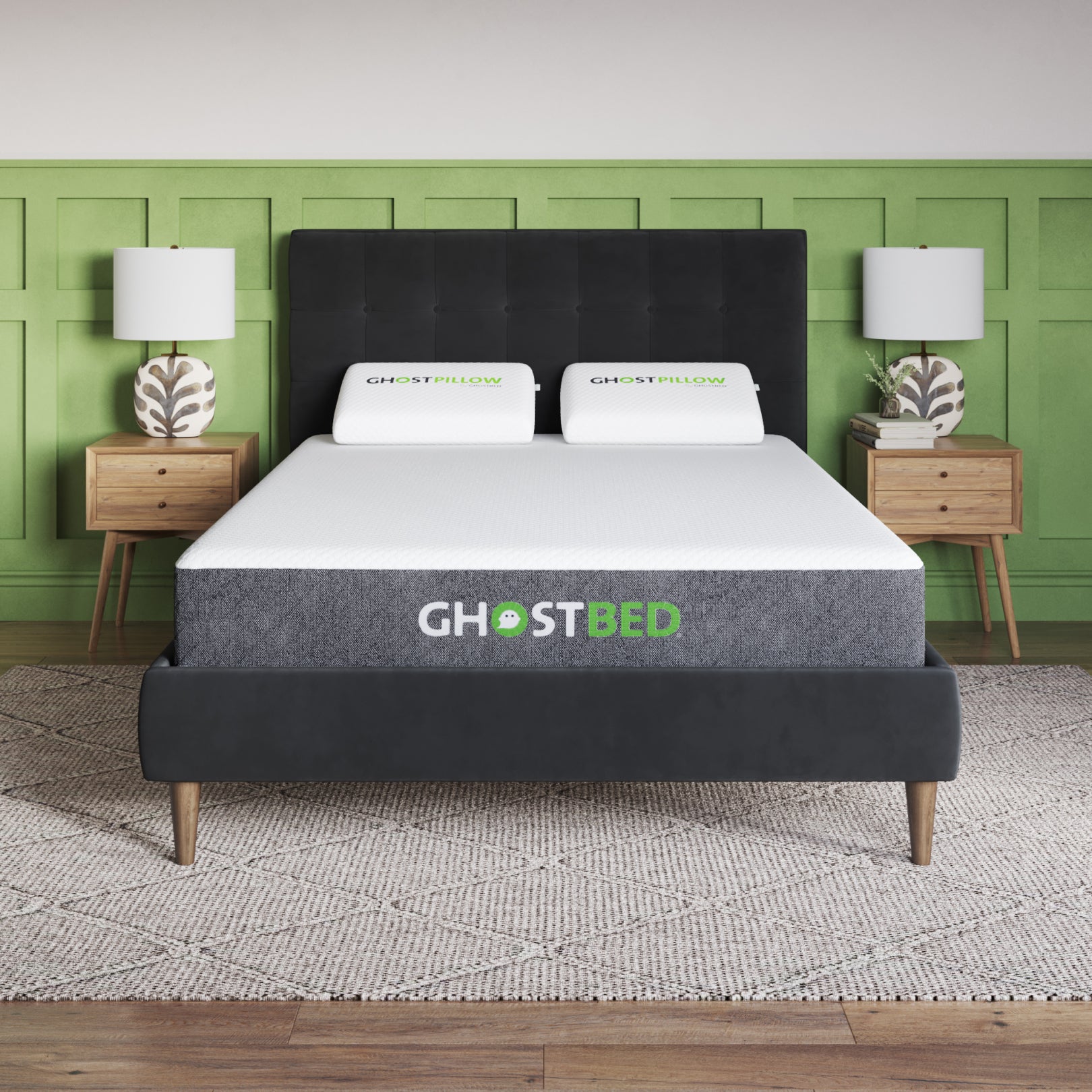 https://www.ghostbed.com/cdn/shop/files/ghostbed-classic-mattress-main-image_1620x.jpg?v=1687460056