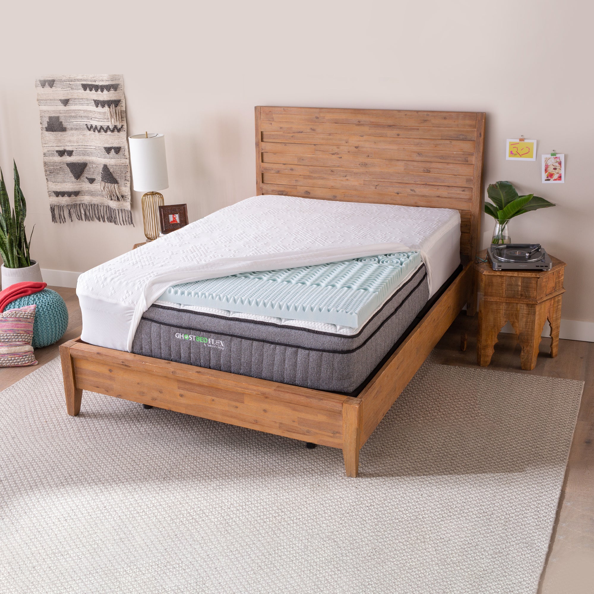 https://www.ghostbed.com/cdn/shop/products/ghostbed-topper-square_2000x.jpg?v=1656615702